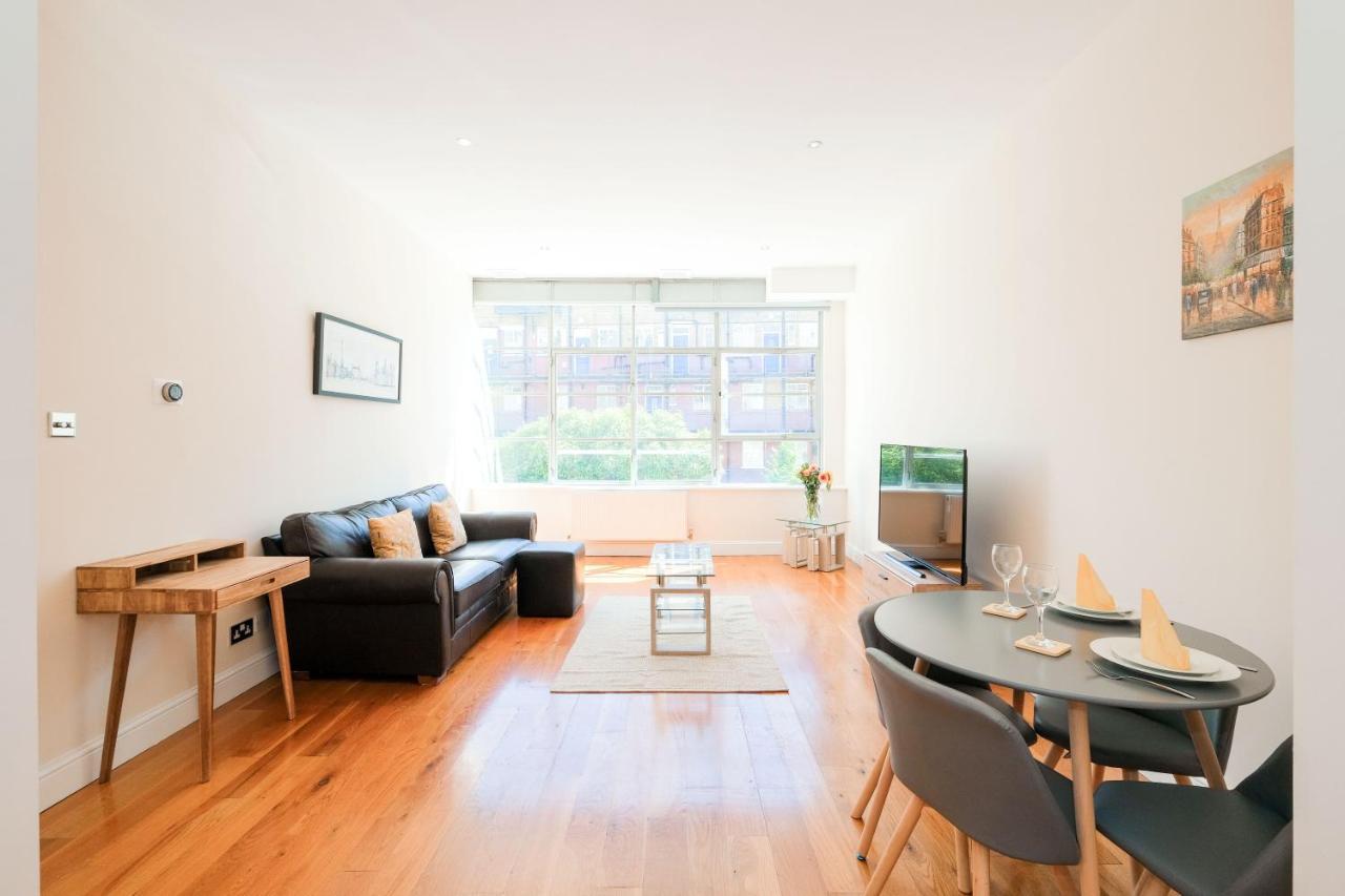 Appartement Lovely 2 Bed Flat In Canal Side Gated Development à Londres Extérieur photo